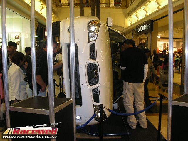 CanalWalkMotorShow095