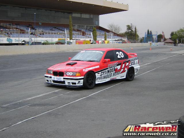 Ultimate-Street-Car2004