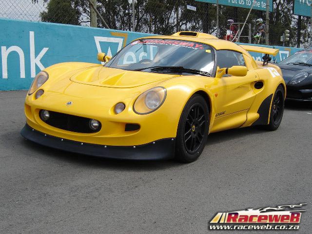 Ultimate-Street-Car2025