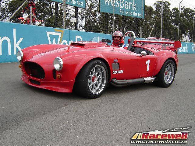 Ultimate-Street-Car2039