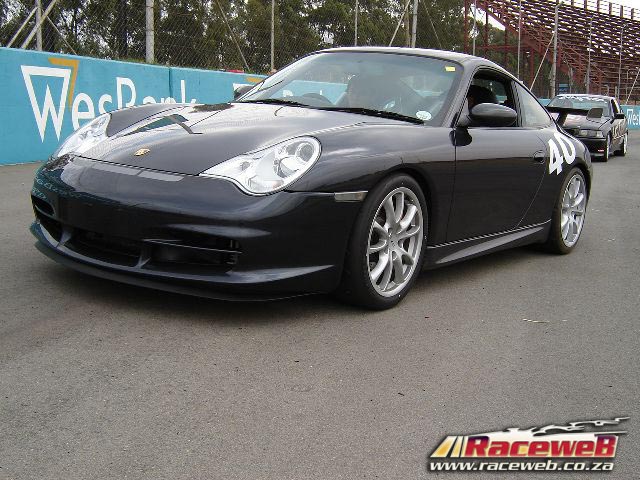 Ultimate-Street-Car2041