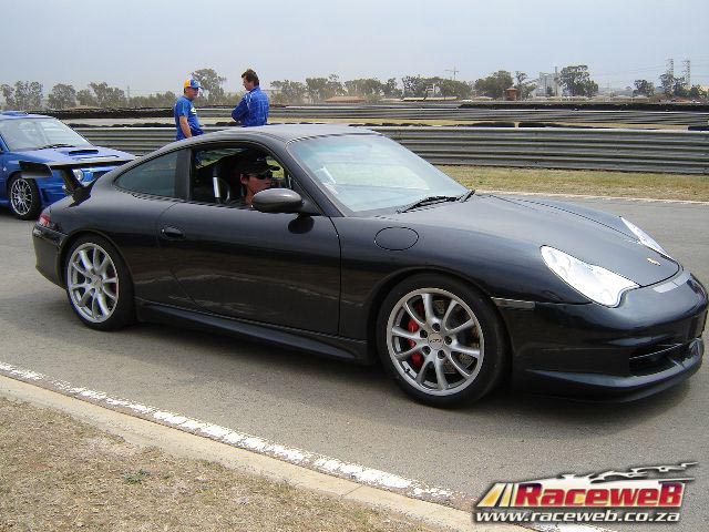 Ultimate-Street-Car2068