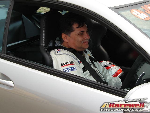 Ultimate-Street-Car2073