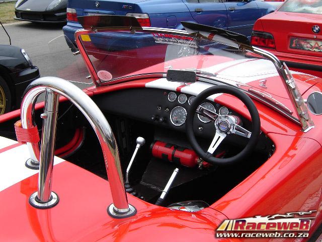 Ultimate-Street-Car2082