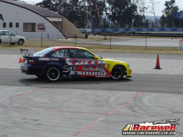 Ultimate-Street-Car2108