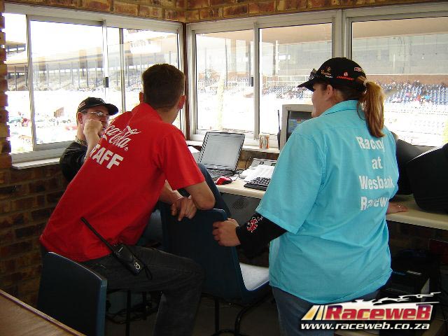 Ultimate-Street-Car2109