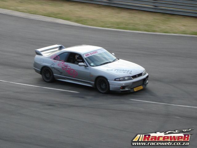 Ultimate-Street-Car2126