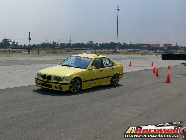 Ultimate-Street-Car2104