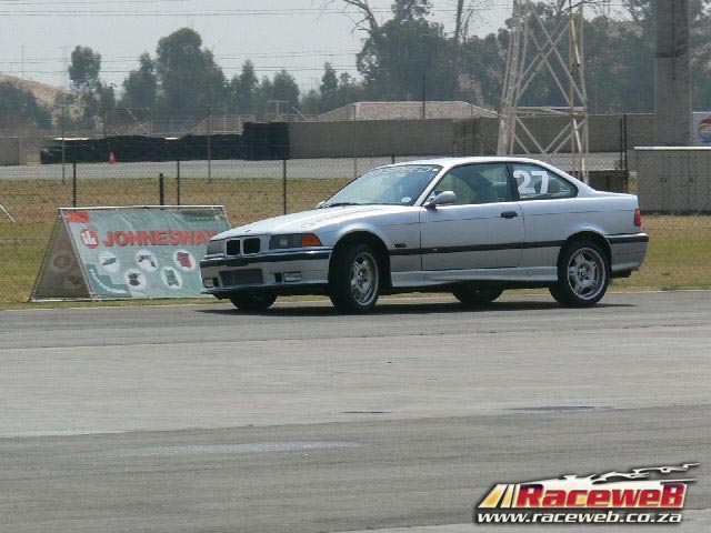 Ultimate-Street-Car2116