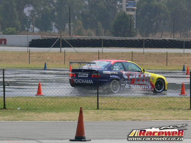 Ultimate-Street-Car2122