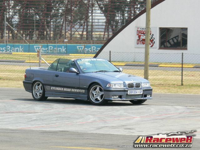 Ultimate-Street-Car2148