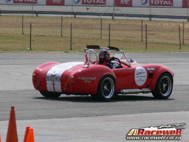 Ultimate-Street-Car2150