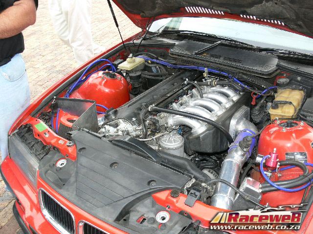 Ultimate-Street-Car2182