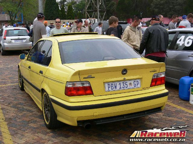 Ultimate-Street-Car2204