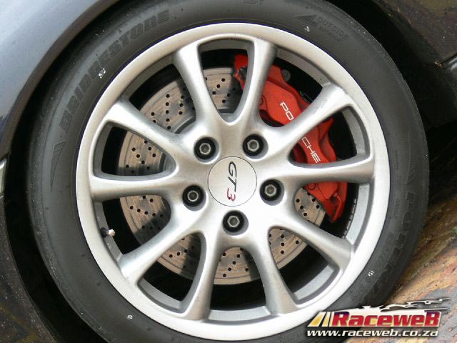 Ultimate-Street-Car2214