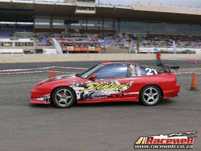 Ultimate-Street-Car2252