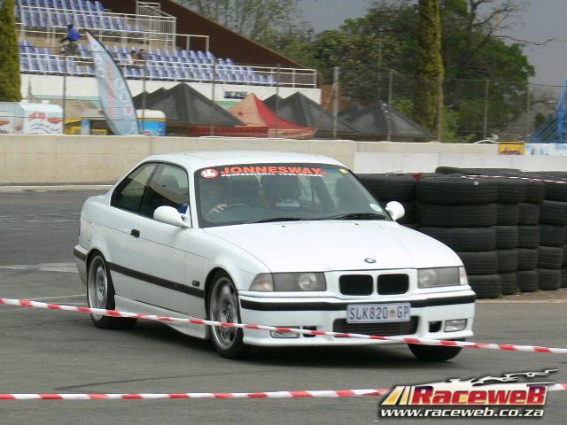 Ultimate-Street-Car2257