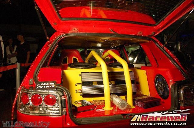 lord-of-the-bling-06_009