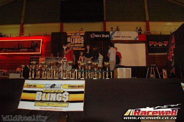 lord-of-the-bling-06_013