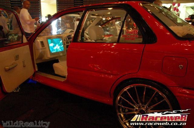 lord-of-the-bling-06_018