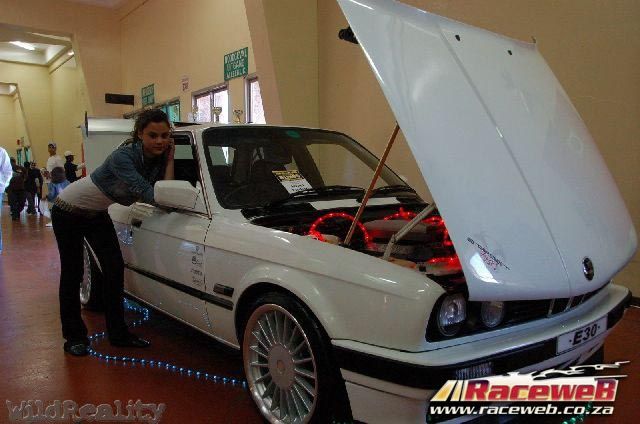 lord-of-the-bling-06_028