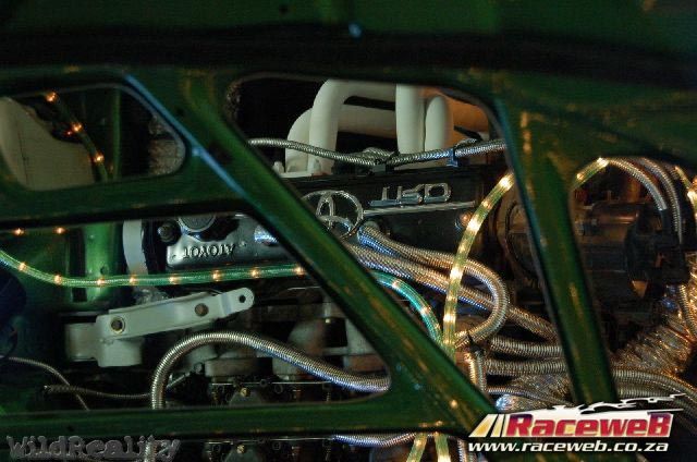 lord-of-the-bling-06_033