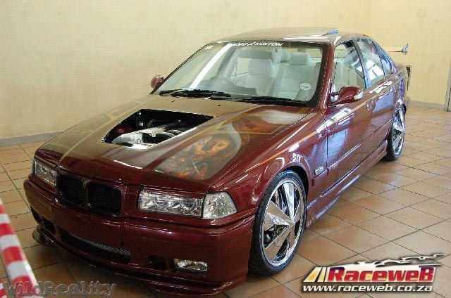 lord-of-the-bling-06_050