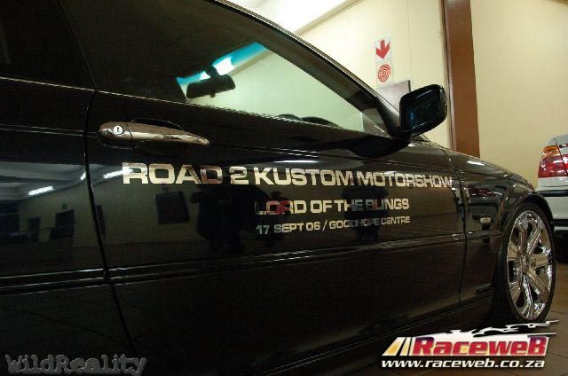 lord-of-the-bling-06_056