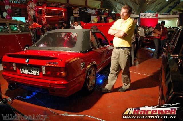 lord-of-the-bling-06_069