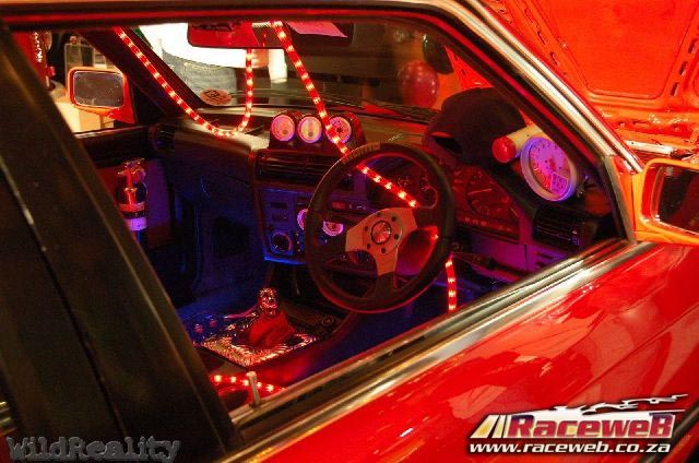 lord-of-the-bling-06_070