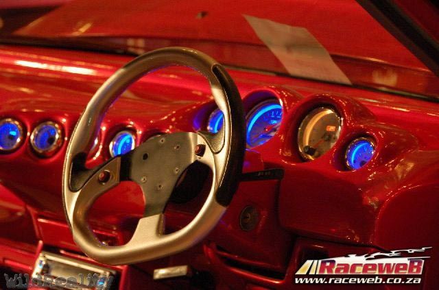 lord-of-the-bling-06_079