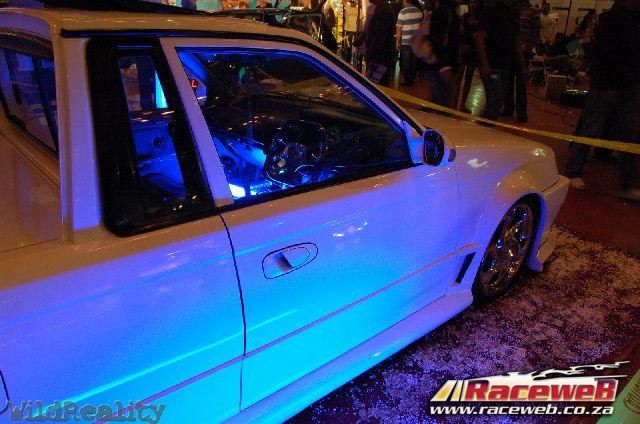 lord-of-the-bling-06_083