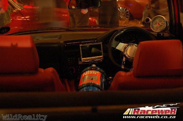 lord-of-the-bling-06_088