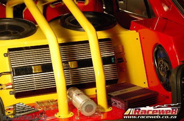 lord-of-the-bling-06_089