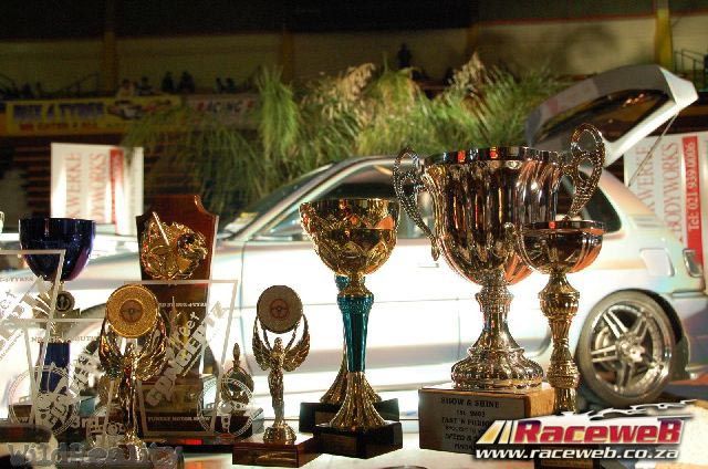 lord-of-the-bling-06_090