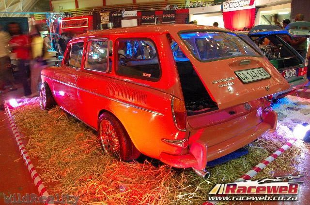 lord-of-the-bling-06_123