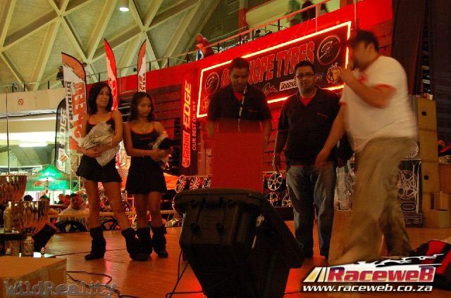 lord-of-the-bling-06_127