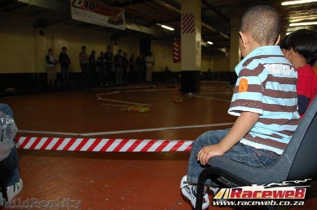 lord-of-the-bling-06_167