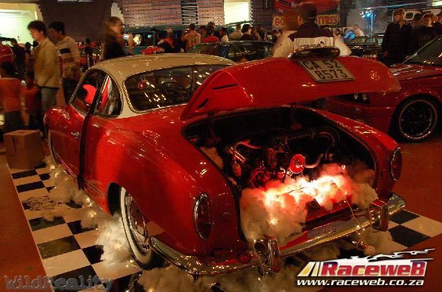 lord-of-the-bling-06_185