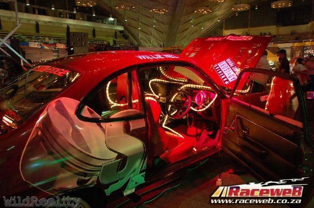 lord-of-the-bling-06_192