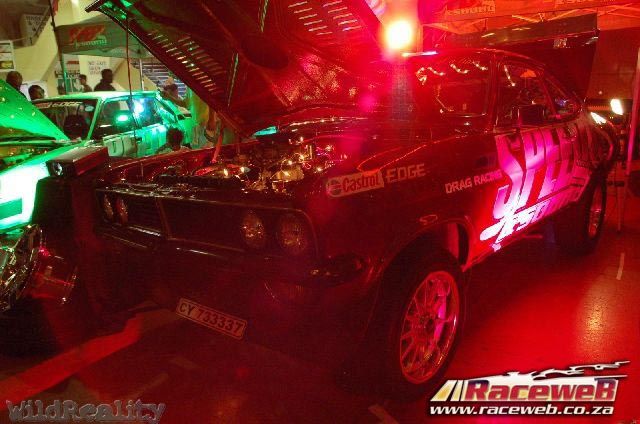 lord-of-the-bling-06_194