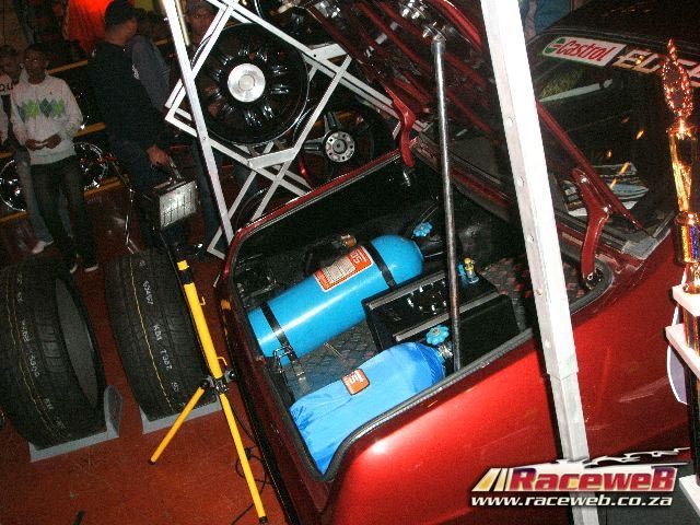 lord-of-the-bling-06_217