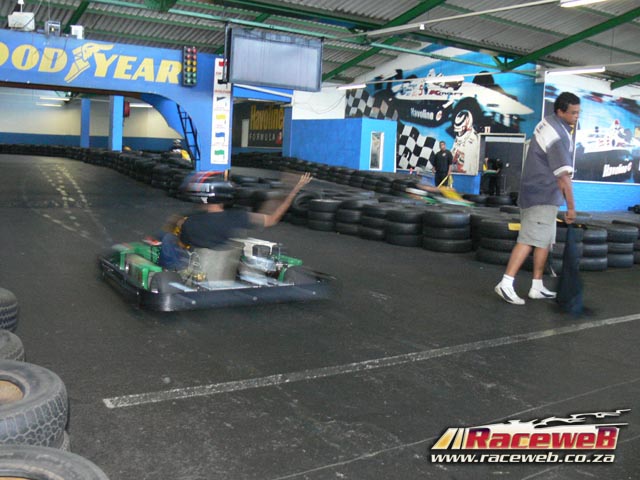 TeamJapGoKart_011