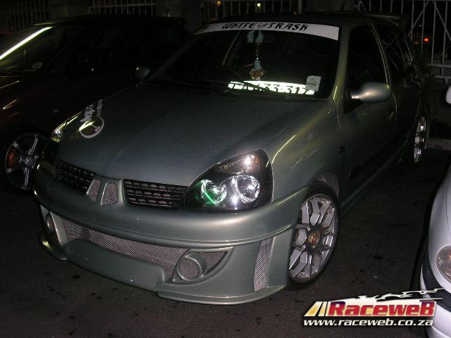 Urban_RacR_HookUp02-08-06-019