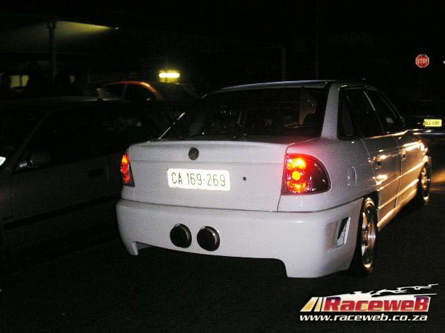 Urban_RacR_HookUp02-08-06-044