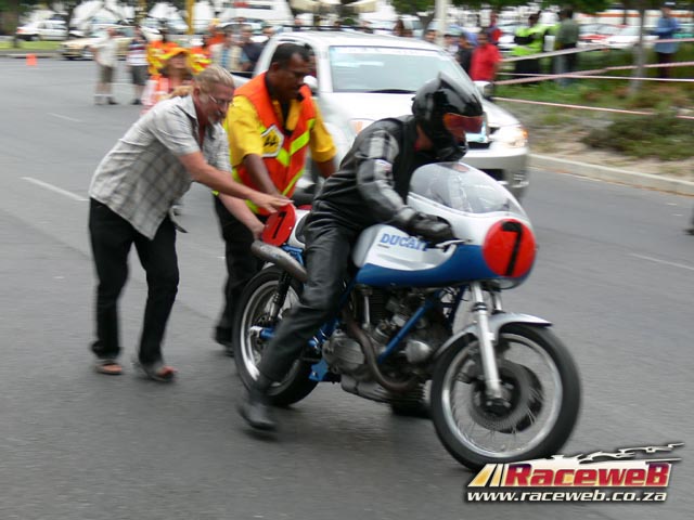 classiccarpreview0207_007