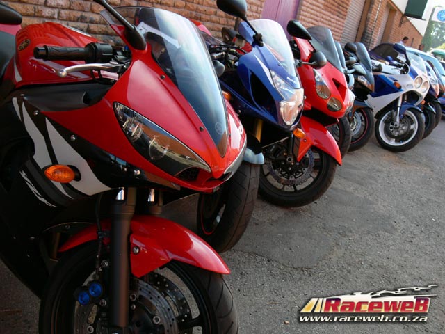 h20_bikini_car_wash_023