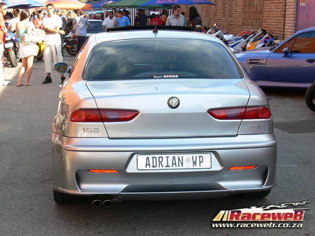 h20_bikini_car_wash_135