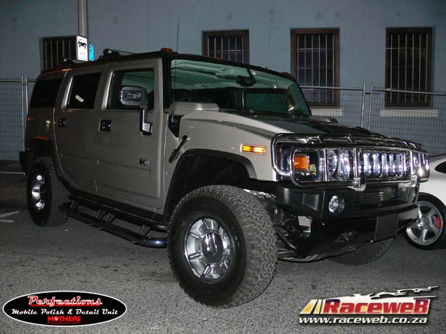 perfections_bikini_car_wash_009