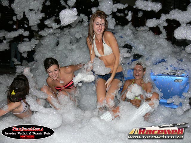 perfections_bikini_car_wash_080